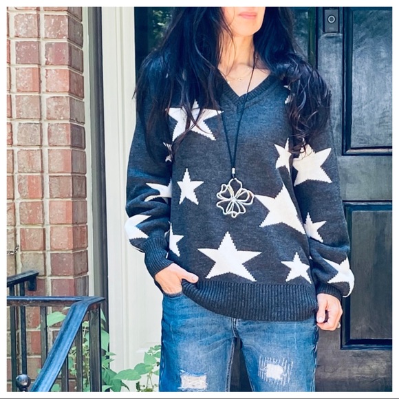 FALL MUST HAVE CHARCOAL GREY V NECK STAR SWEATER - Picture 4 of 9